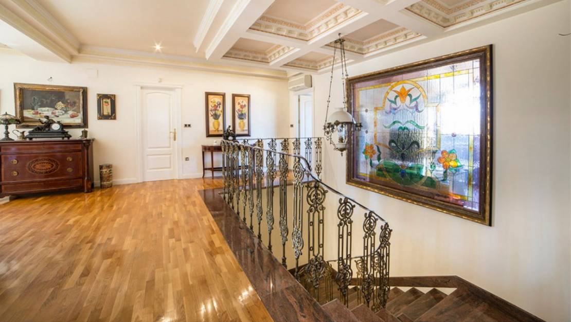 Sale - Villa - Yecla - Yecla Centro