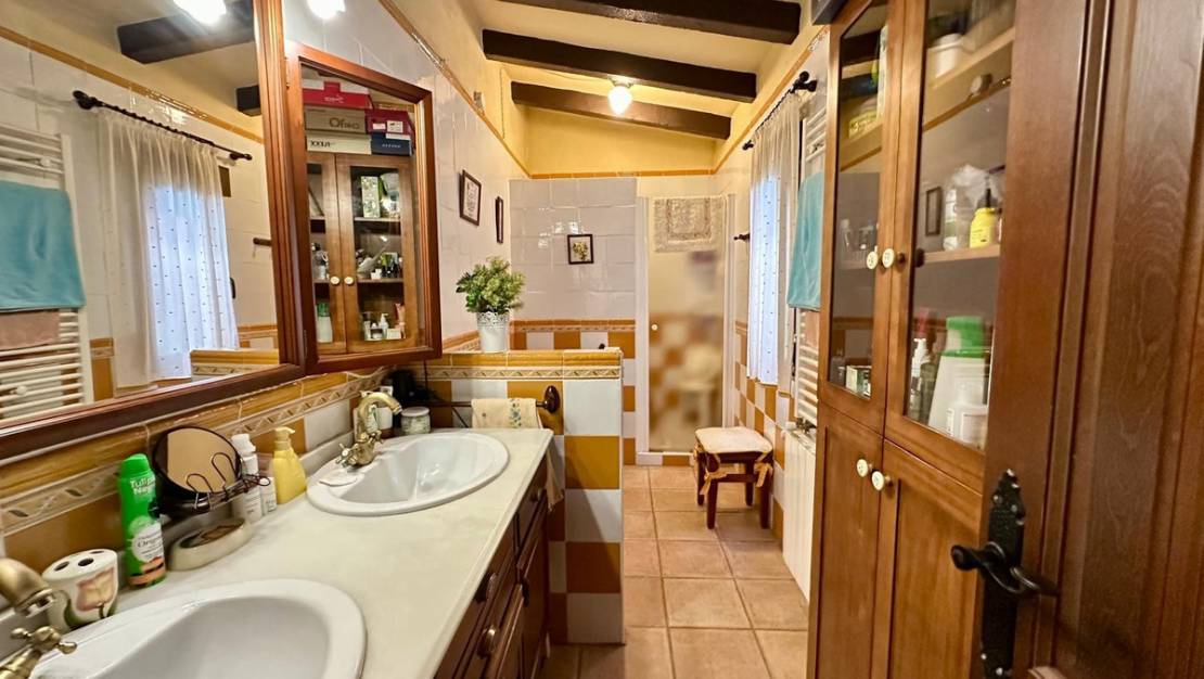 Sale - Villa - Yecla - Yecla Centro