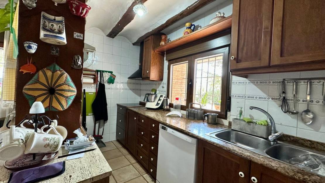 Sale - Villa - Yecla - Yecla Centro