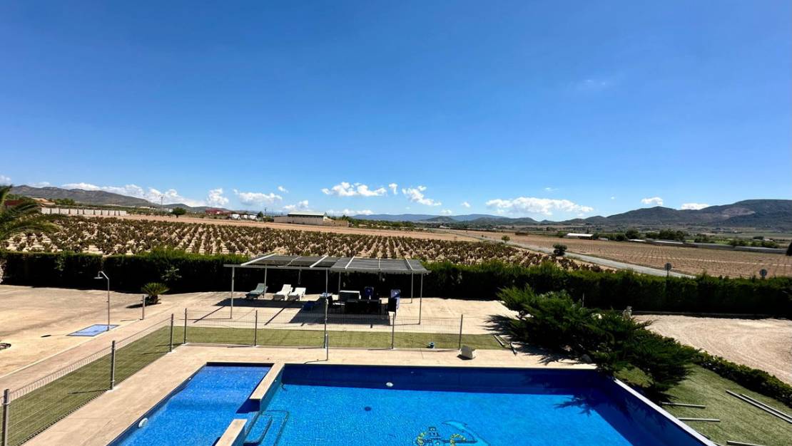 Sale - Villa - Yecla - Yecla Centro