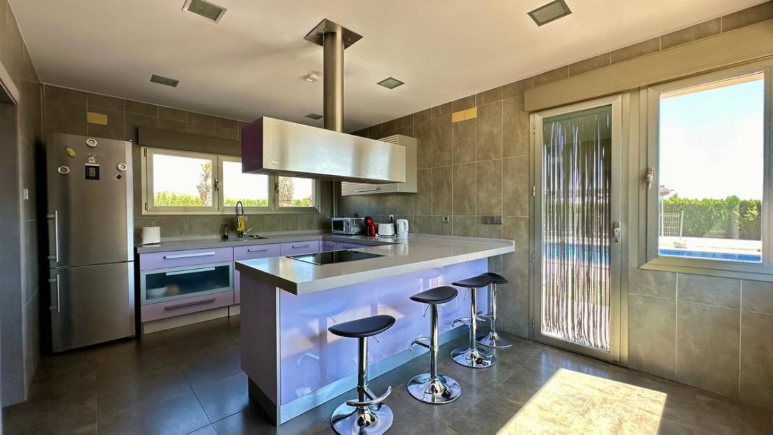 Sale - Villa - Yecla - Yecla Centro