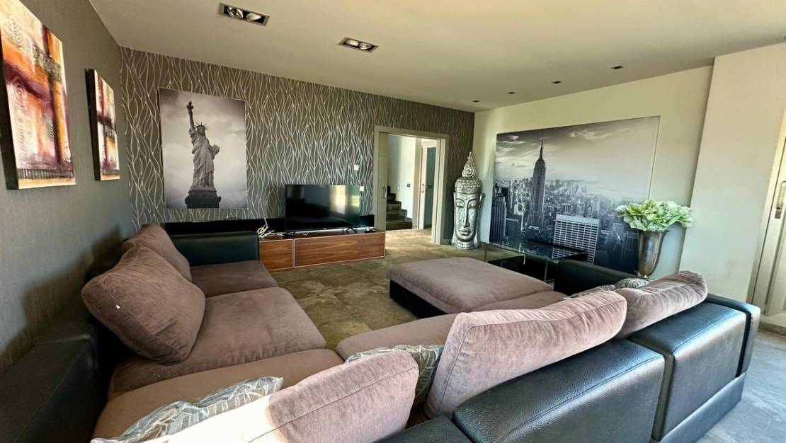 Sale - Villa - Yecla - Yecla Centro