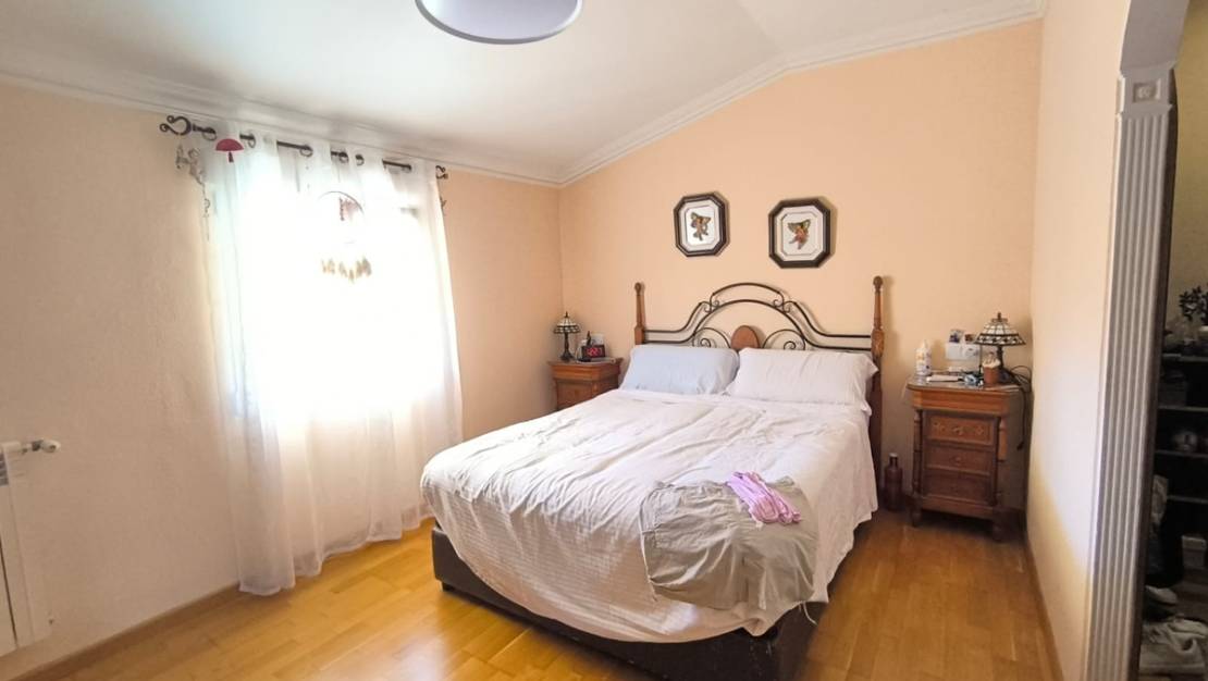 Sale - Villa - Yecla - Yecla Centro