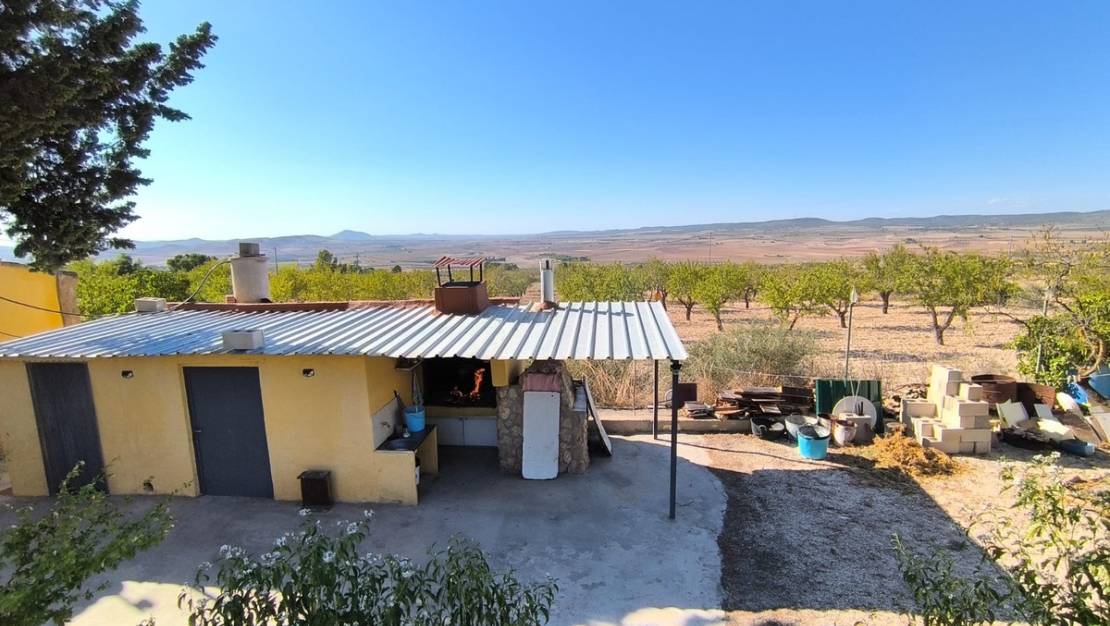 Sale - Villa - Yecla - Yecla Centro