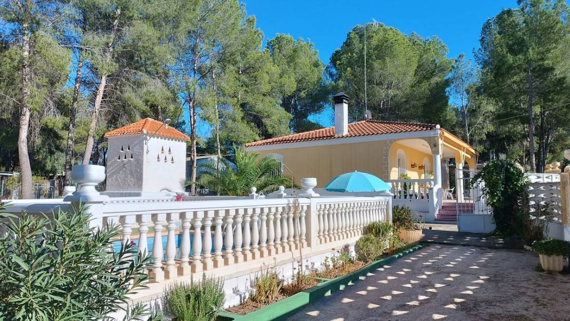 Sale - Villa - Yecla - Yecla Centro