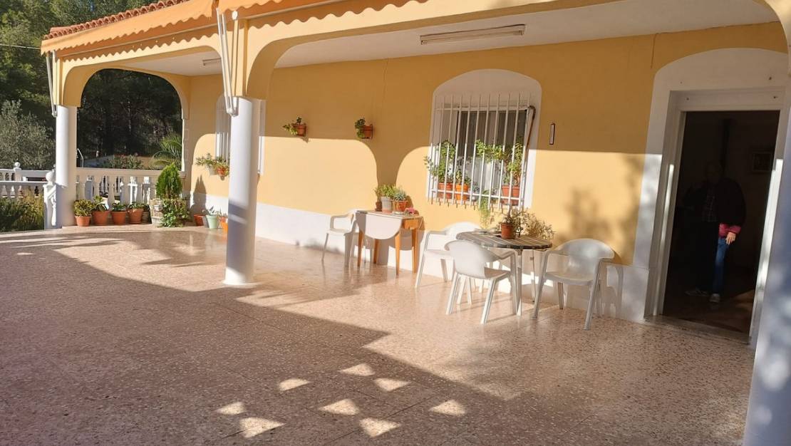 Sale - Villa - Yecla - Yecla Centro