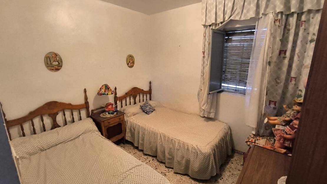 Sale - Villa - Yecla - Yecla Centro