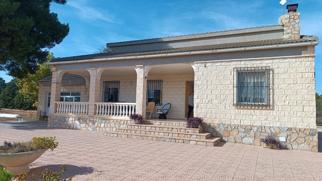 Sale - Villa - Yecla - Yecla Centro