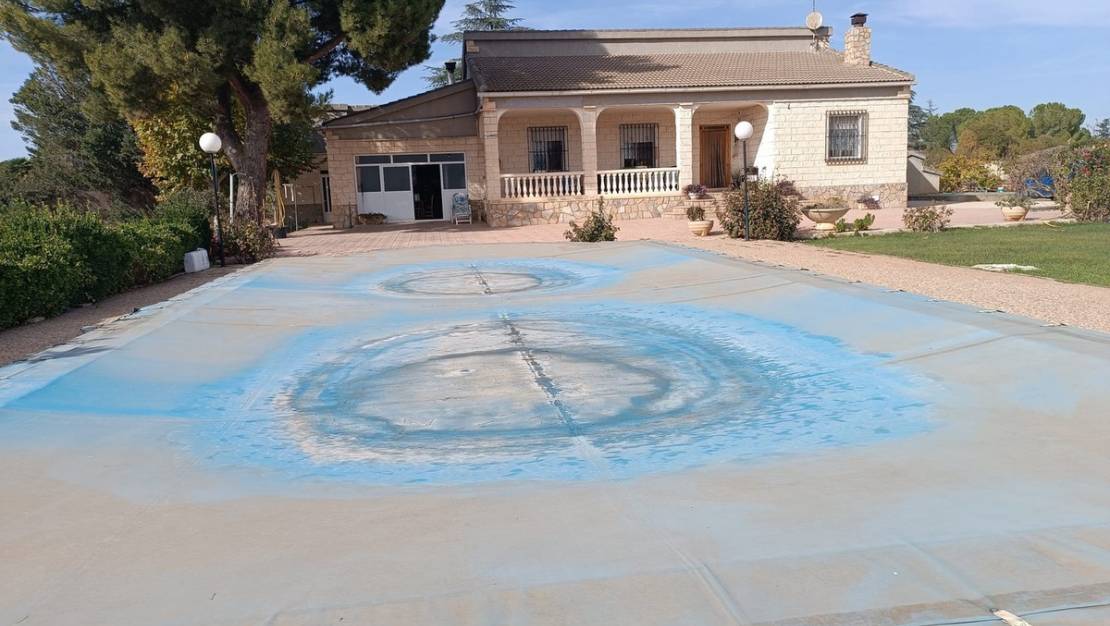 Sale - Villa - Yecla - Yecla Centro