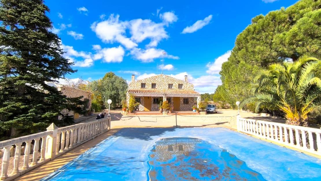 Sale - Villa - Yecla - Yecla Centro