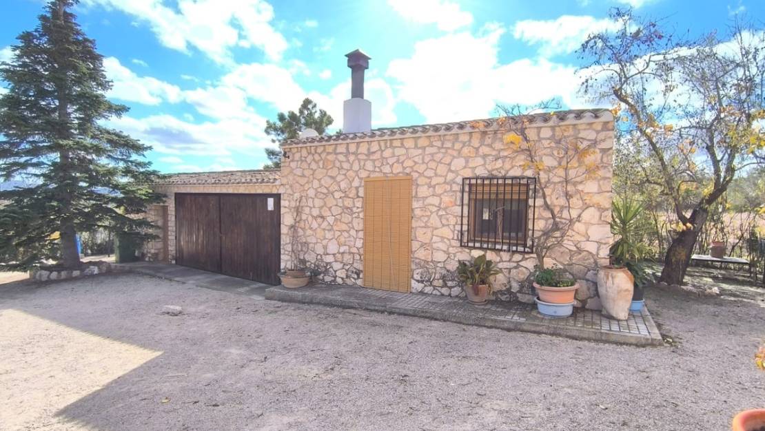 Sale - Villa - Yecla - Yecla Centro