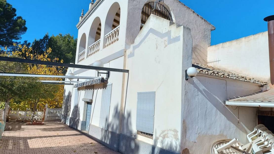 Sale - Villa - Yecla - Yecla Centro