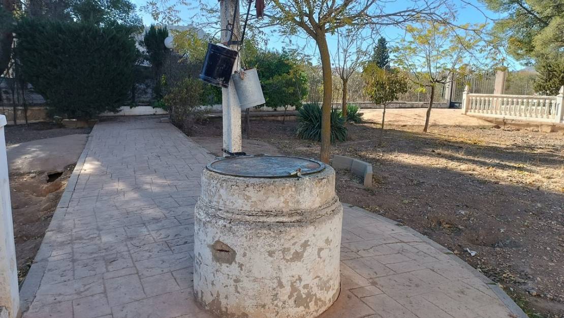 Sale - Villa - Yecla - Yecla Centro