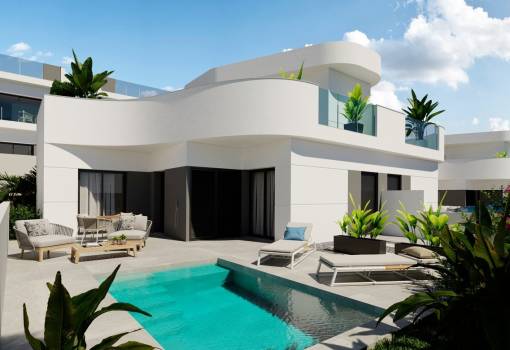Semi - New Build - Torrevieja - Lago jardin