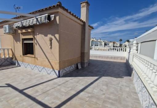 Terraced house - Sale - Torrevieja - Los altos