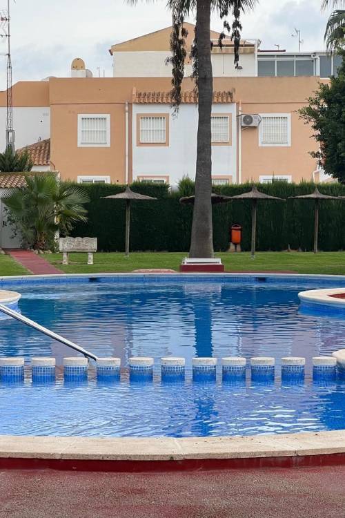 Terraced house - Sale - Torrevieja - Torretas