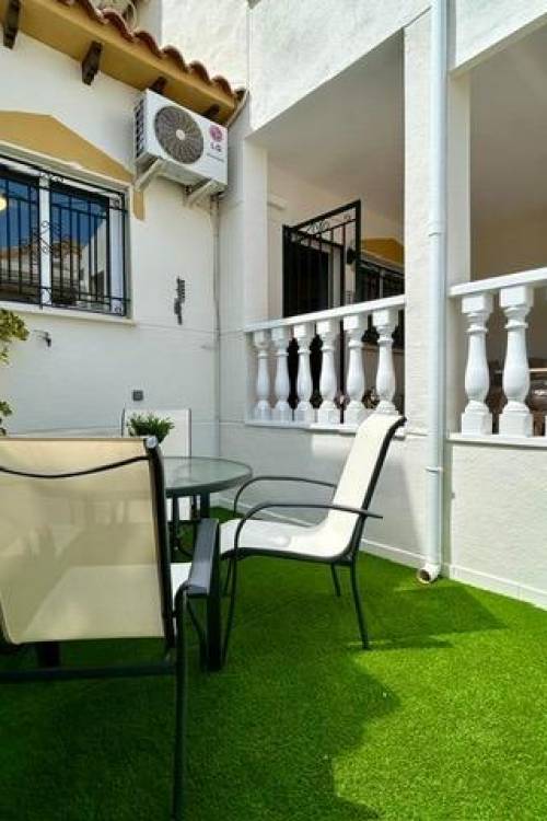 Terraced house - Venta - Orihuela - Urbanización Perla del Mar