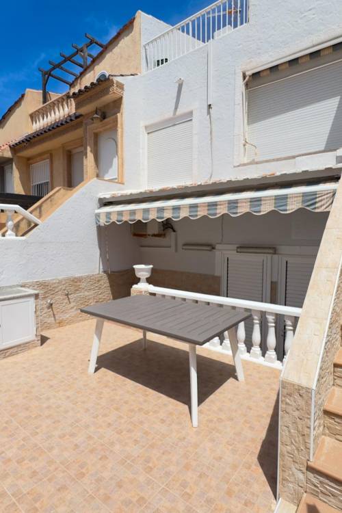 Terraced house - Venta - Torrevieja - La Mata