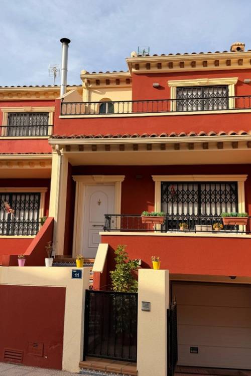 Town House - Sale - Catral - Catral Centro