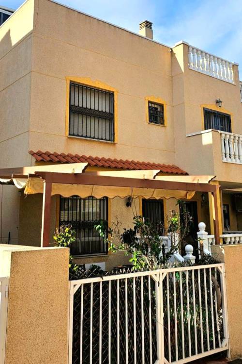 Town House - Sale - Guardamar del Segura - Guardamar del Segura Centro
