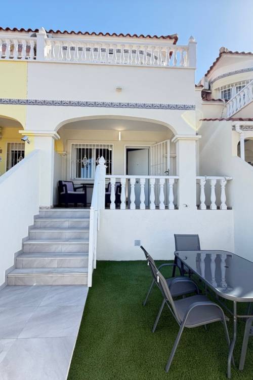 Town House - Sale - Orihuela - Villamartin