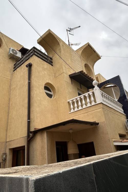 Town House - Sale - Torrevieja - Torrevieja Centro