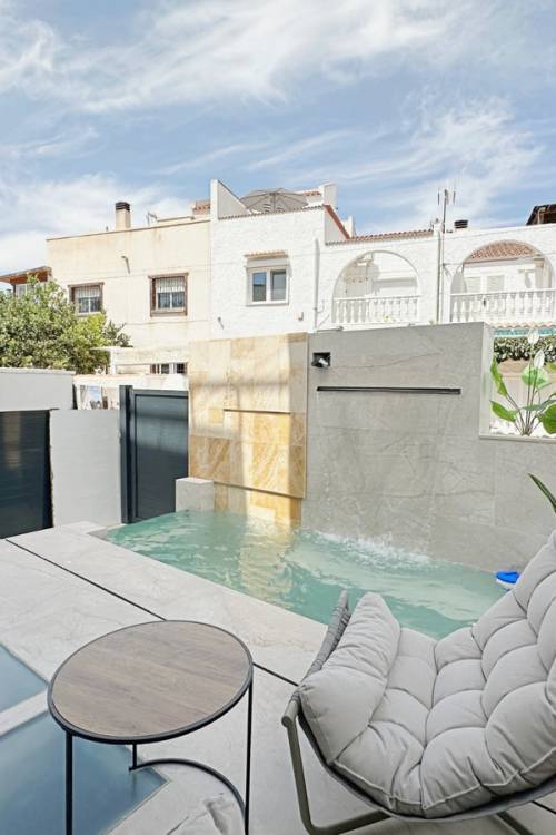 Town House - Sale - Torrevieja - Torrevieja Centro