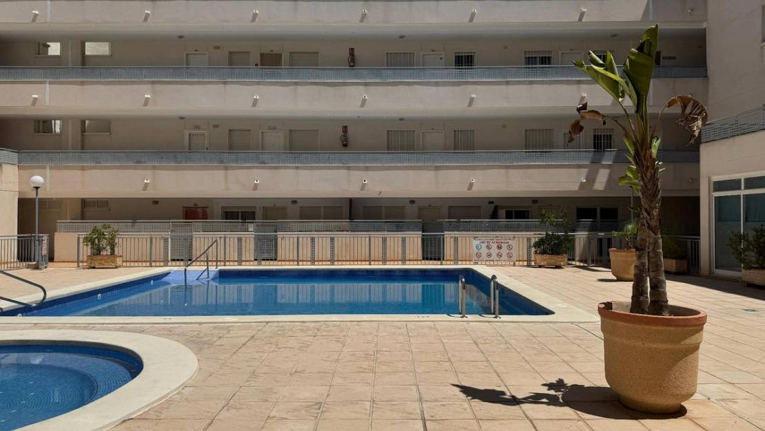 Venta - Apartment - Almoradí - Almoradi Centro