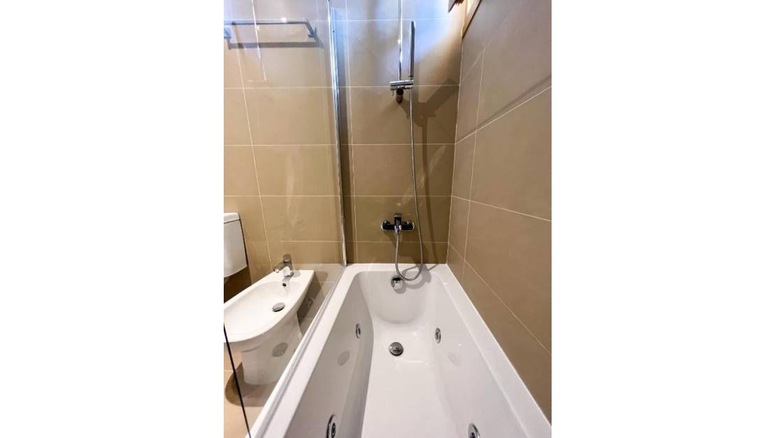 Venta - Apartment - Benidorm - Benidorm Centro