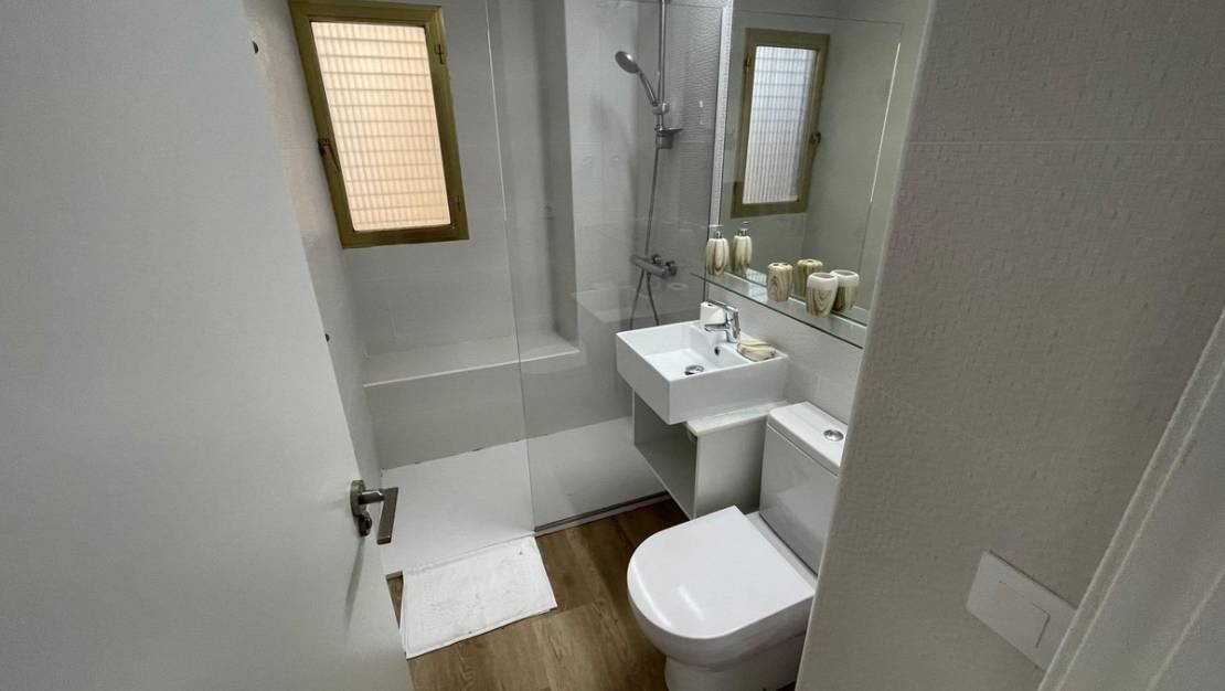 Venta - Apartment - Benidorm - Benidorm Centro