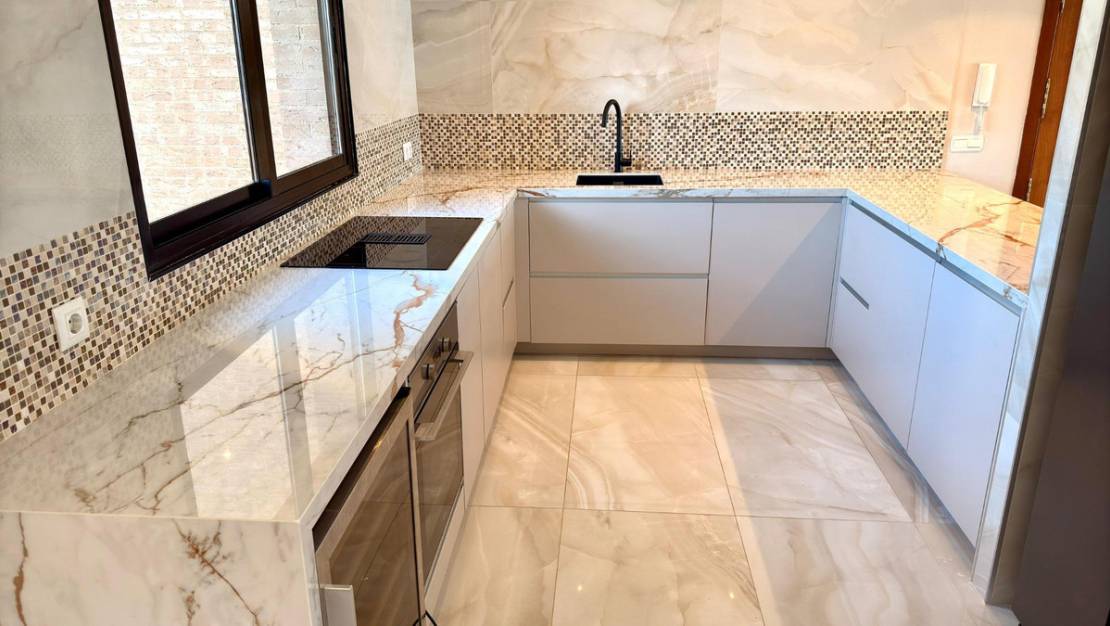 Venta - Apartment - Benidorm - Benidorm Centro