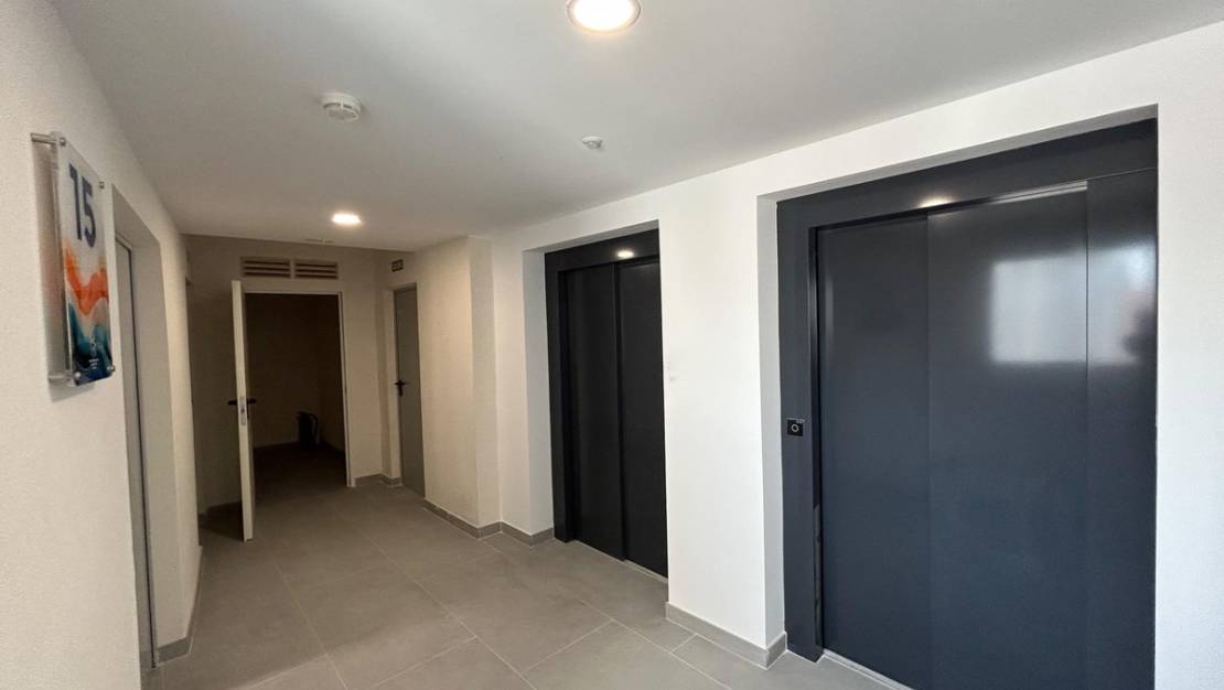 Venta - Apartment - Benidorm - Benidorm Centro