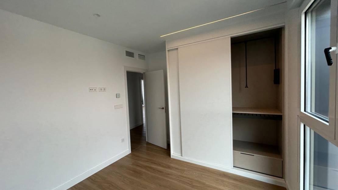 Venta - Apartment - Benidorm - Benidorm Centro