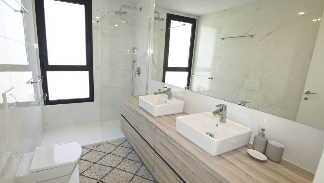 Venta - Apartment - Benidorm - Benidorm Centro