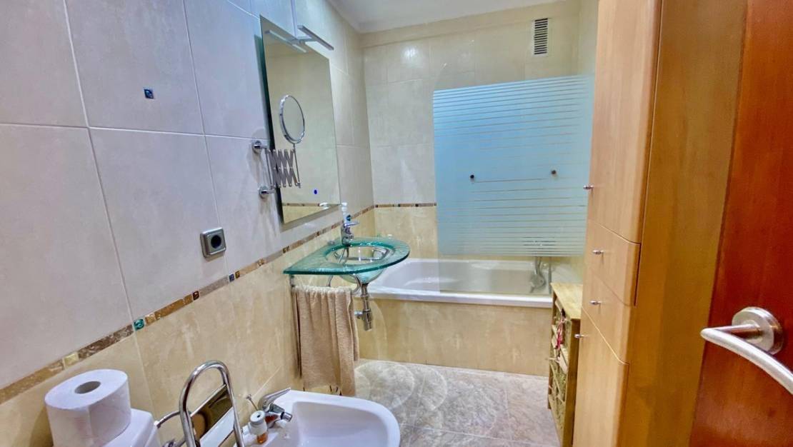 Venta - Apartment - Benidorm - Benidorm Centro