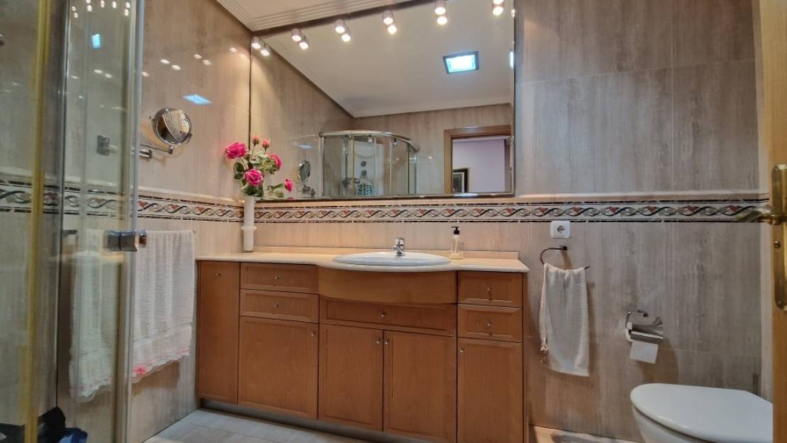 Venta - Apartment - Benidorm - Benidorm Centro