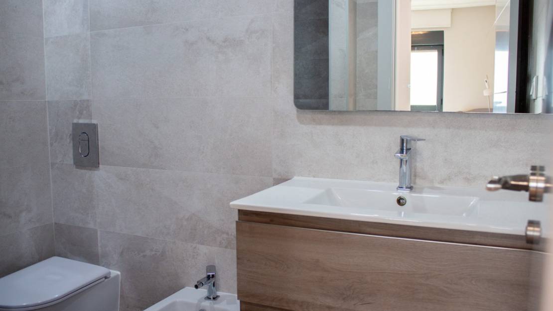 Venta - Apartment - Benidorm - Benidorm Centro