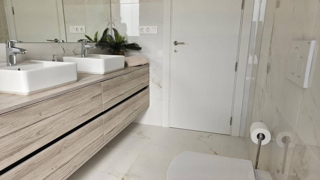 Venta - Apartment - Benidorm - Benidorm Centro