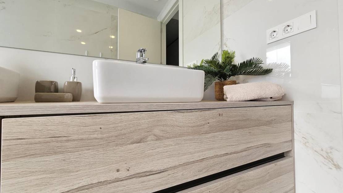 Venta - Apartment - Benidorm - Benidorm Centro