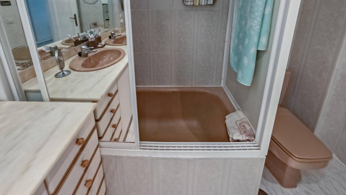 Venta - Apartment - Benidorm - Benidorm Centro