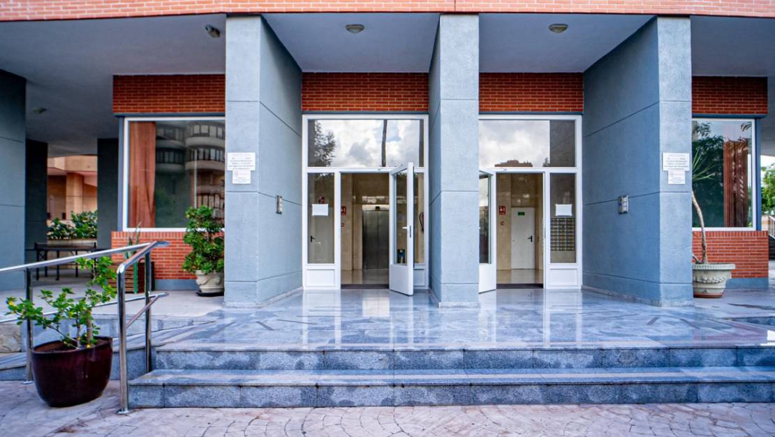 Venta - Apartment - Benidorm - Benidorm Centro