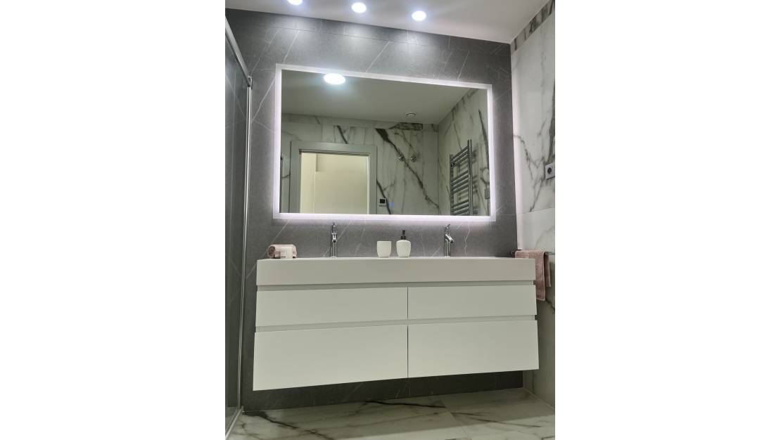 Venta - Apartment - Benidorm - Benidorm Centro