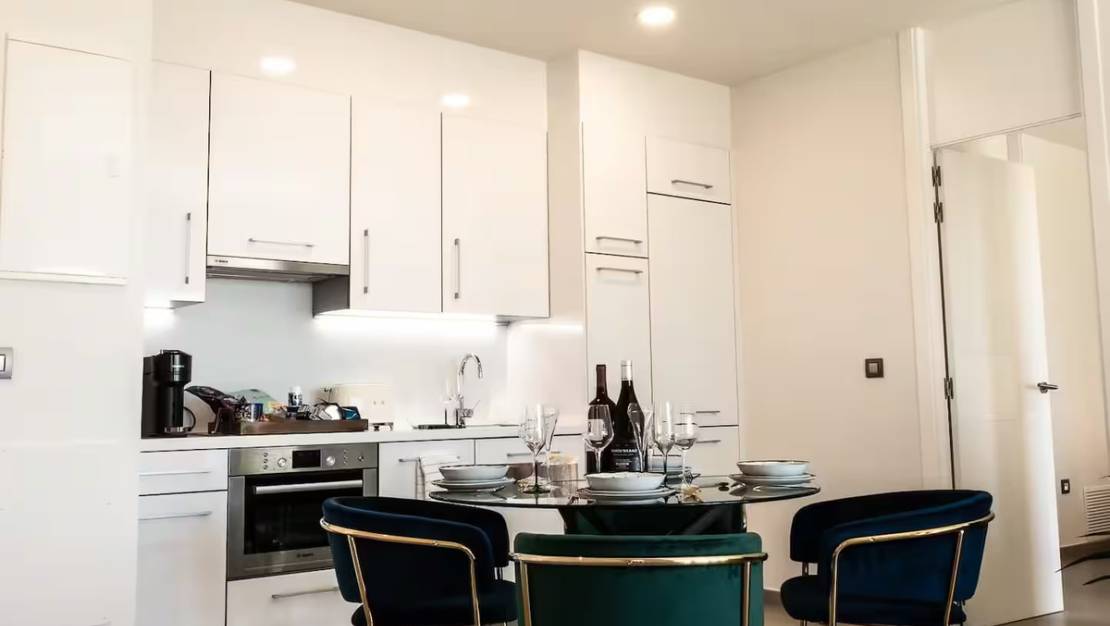 Venta - Apartment - Benidorm - Benidorm Centro