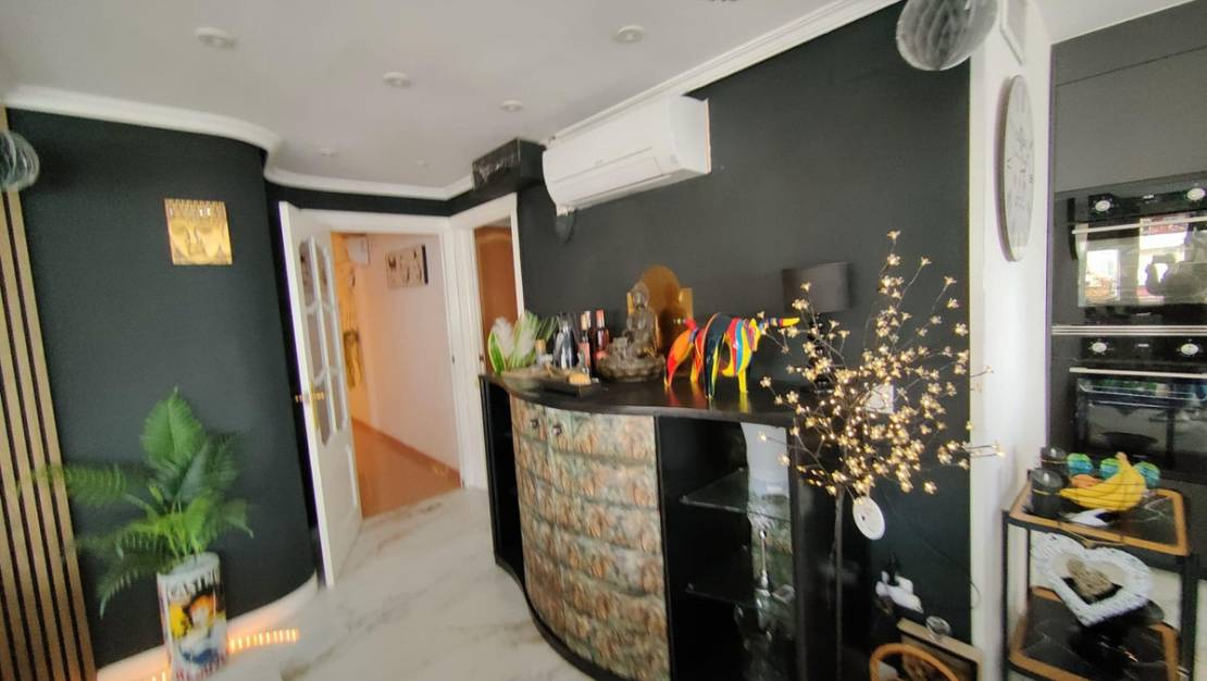 Venta - Apartment - Benidorm - Benidorm Centro
