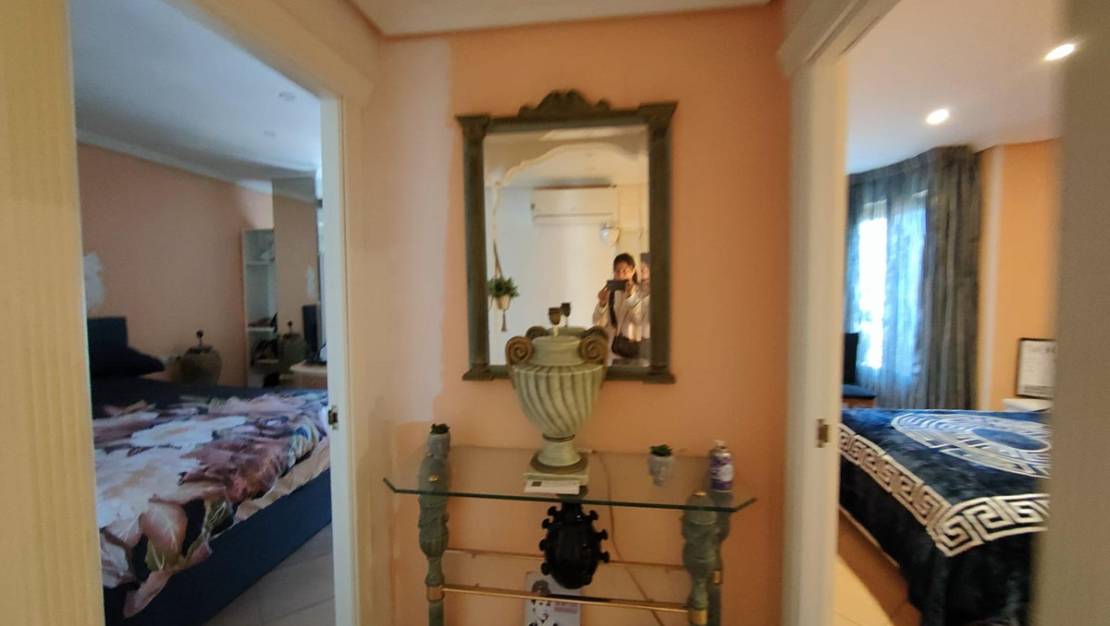 Venta - Apartment - Benidorm - Benidorm Centro