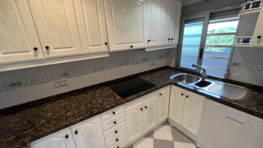 Venta - Apartment - Benidorm - Benidorm Centro