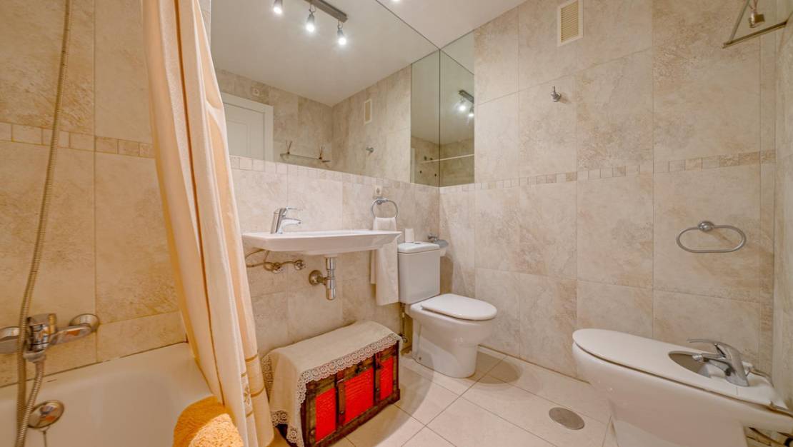 Venta - Apartment - Benidorm - Benidorm Centro