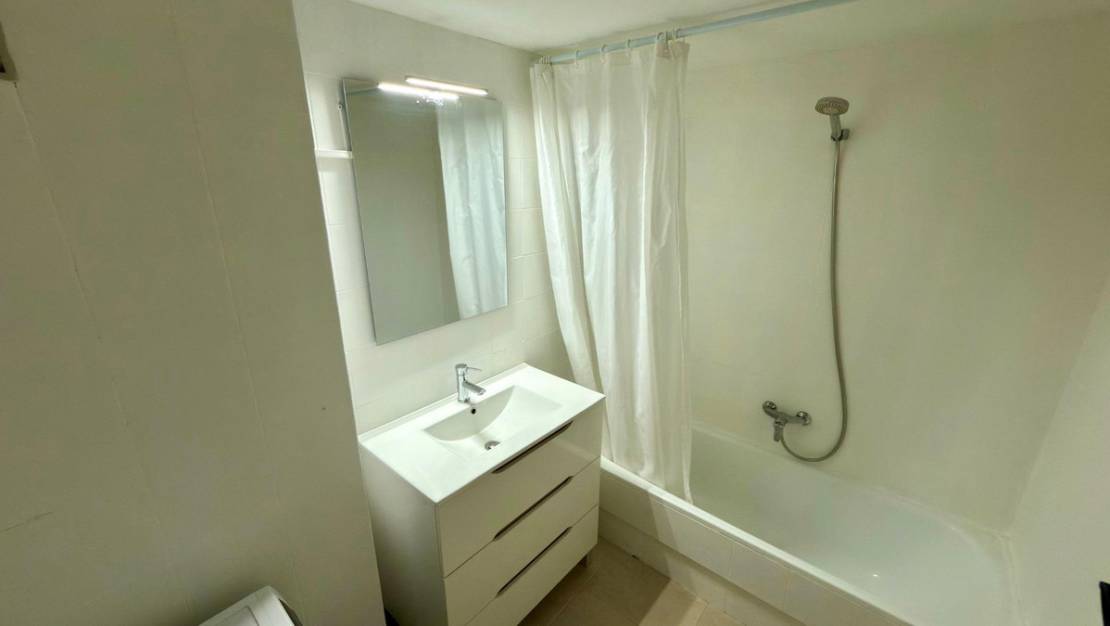 Venta - Apartment - Benidorm - Benidorm Centro