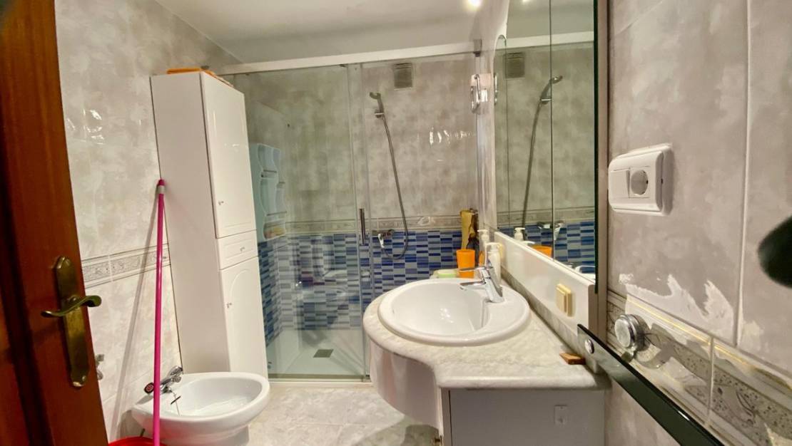 Venta - Apartment - Benidorm - Benidorm Centro