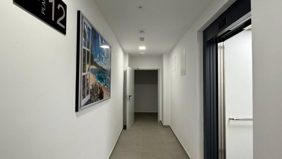 Venta - Apartment - Benidorm - Benidorm Centro
